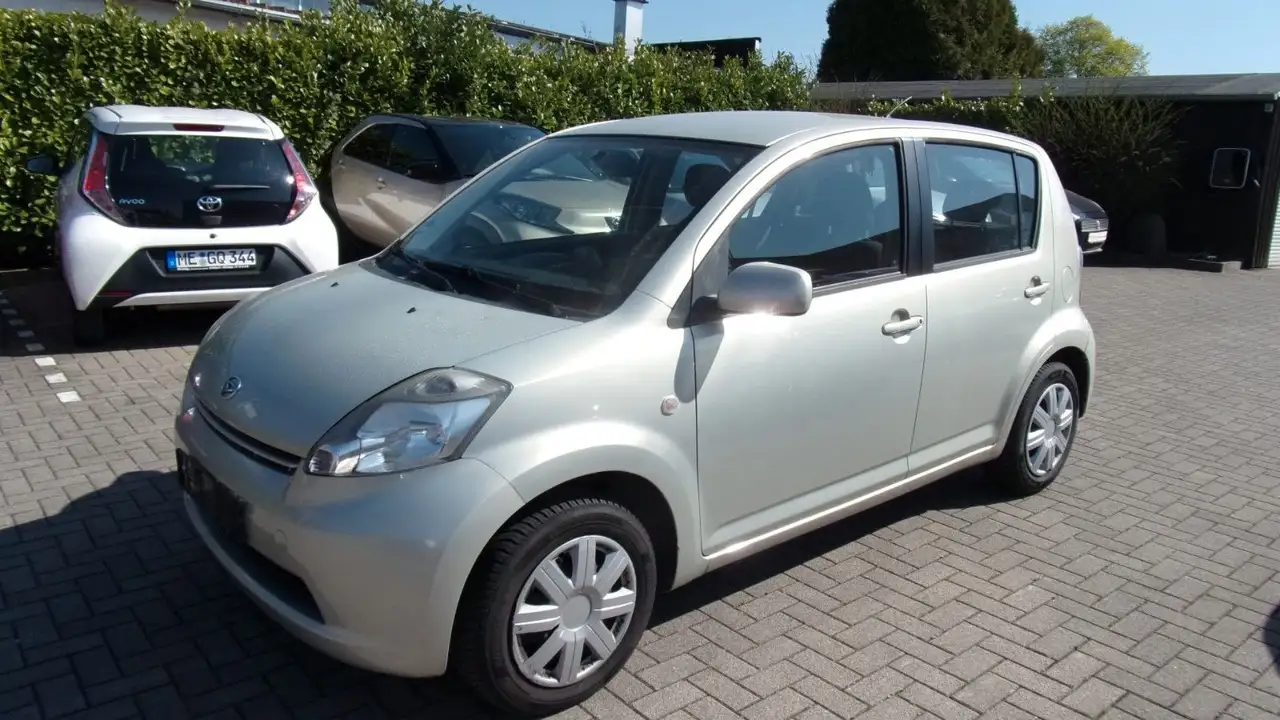 Daihatsu Sirion