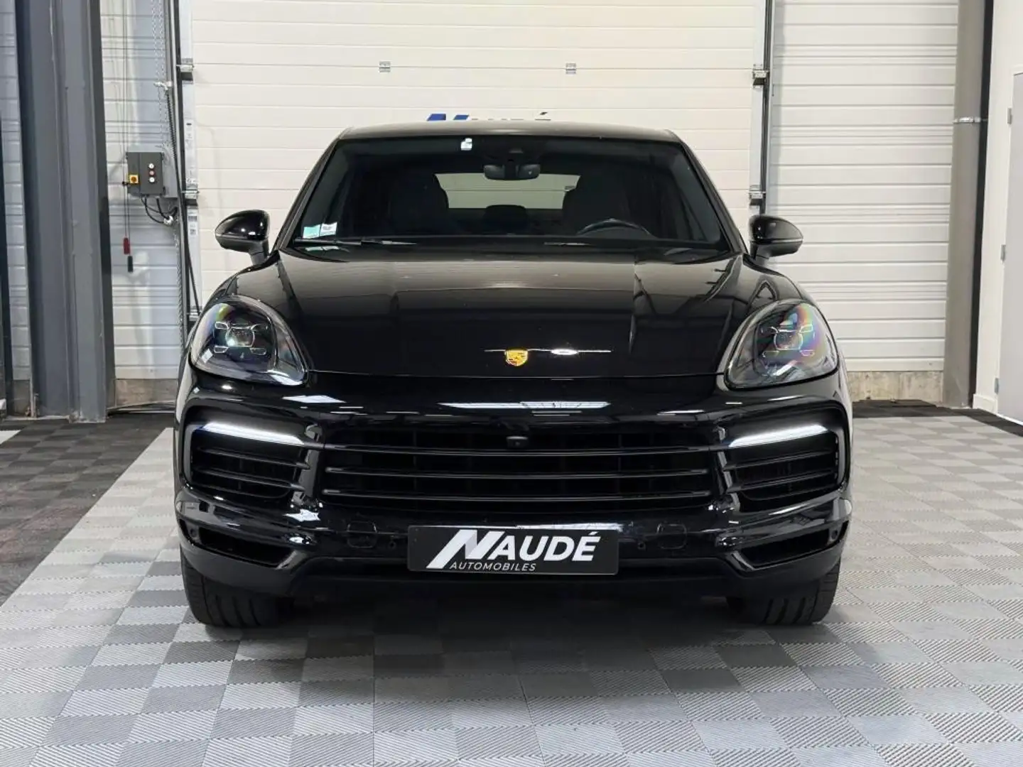 Porsche Cayenne E-Hybrid 3.0 V6 462 CH Tiptronic - Première Main Schwarz - 2