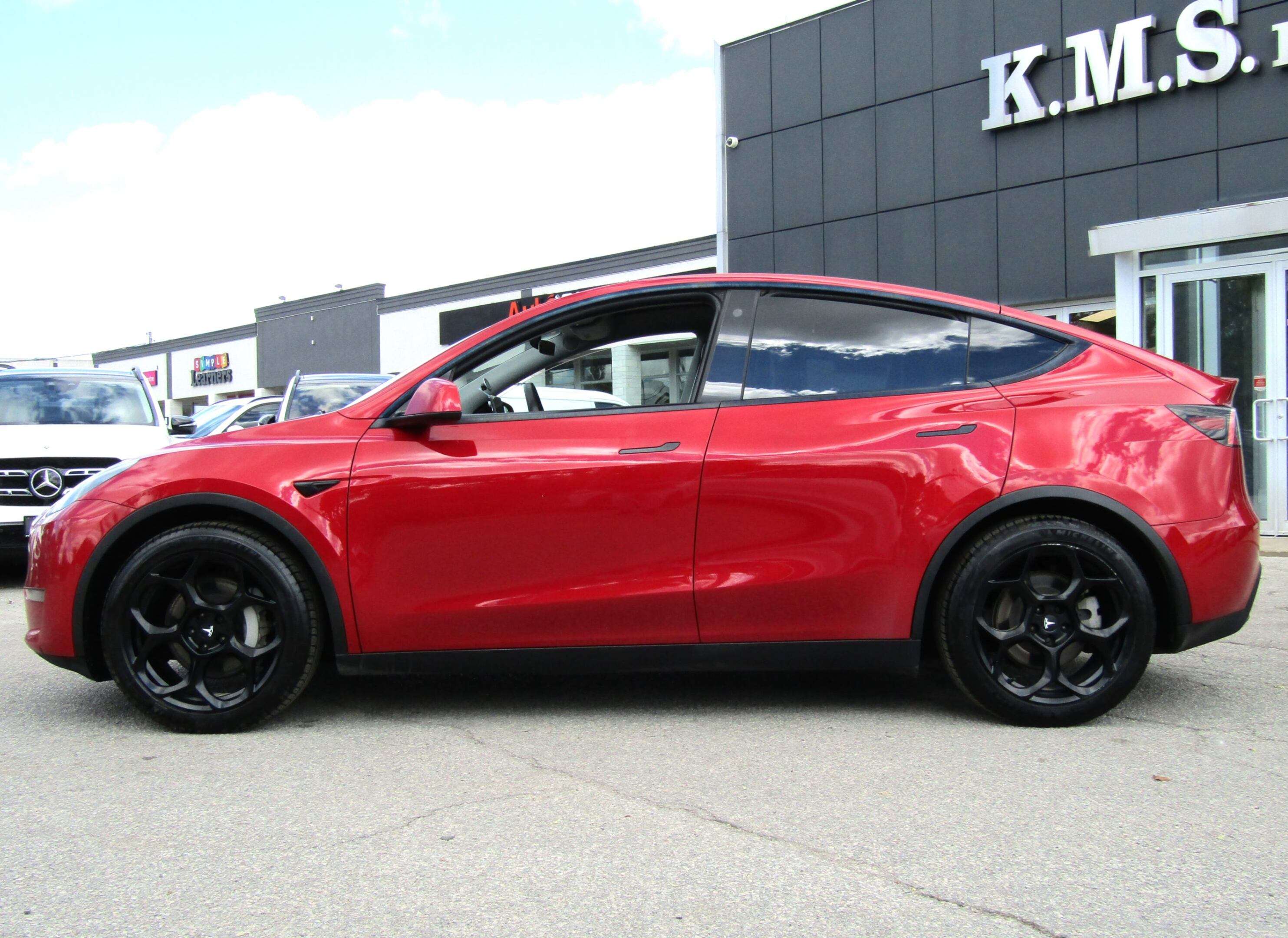 2021 Tesla Model Y Long Range AWD/ ACCELERATION BOOST/ 20 WHEELS/ TOW — снимка 1