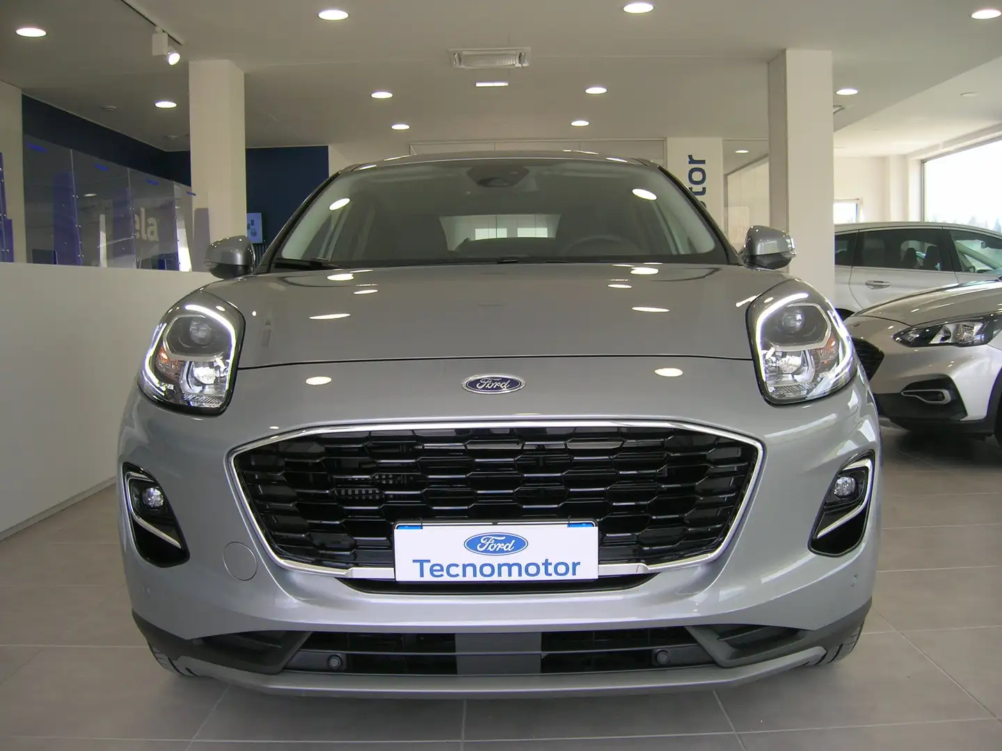 Ford Puma Titanium X 1.0 EcoBoost Hybrid 125CV Automatico A7 Bianco - 1