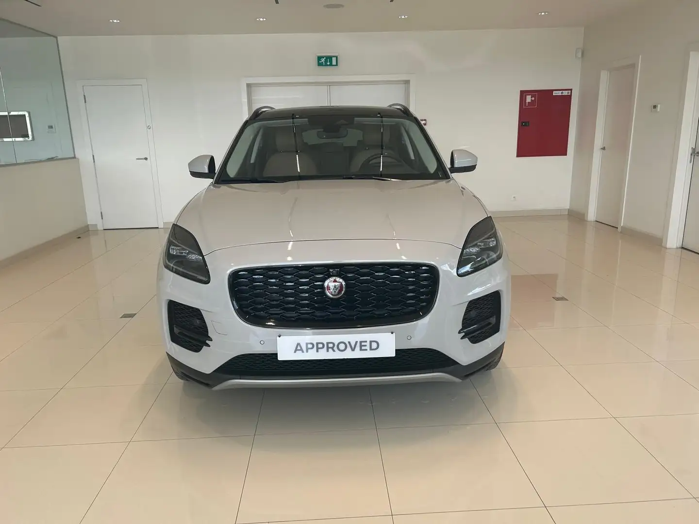 Jaguar E-Pace P200 SE Gris - 2