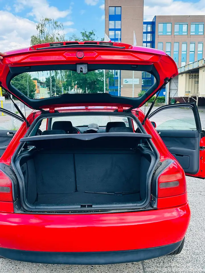 Audi A3 1.6 Attraction, foto 8