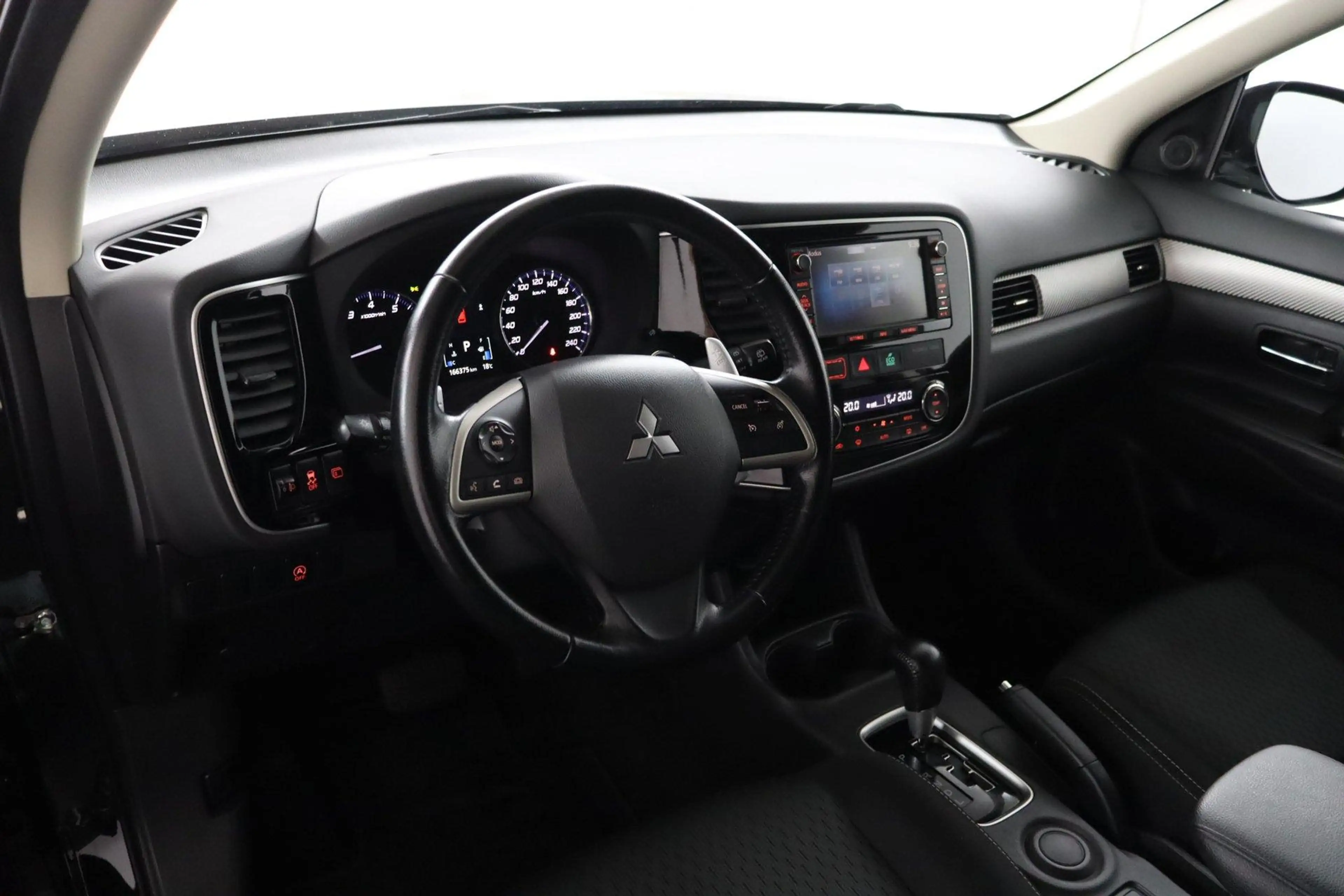 Mitsubishi Outlander 2.0 Business Edition |NAP|7pers|Automaat| — photo 46