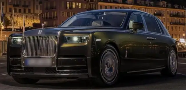 Rolls-Royce Phantom 6.7 V12