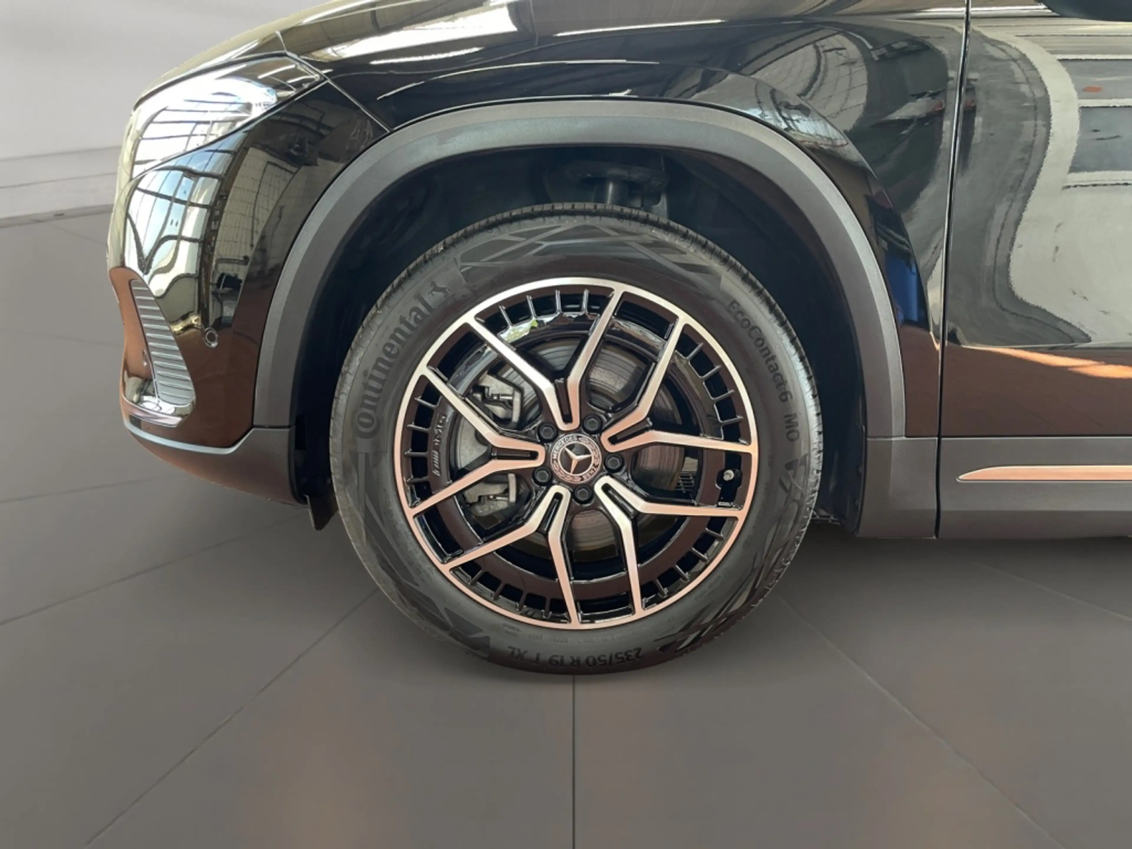 Mercedes-Benz EQA 300 4matic Progressive AMG+MBUX+Progressive — photo 8