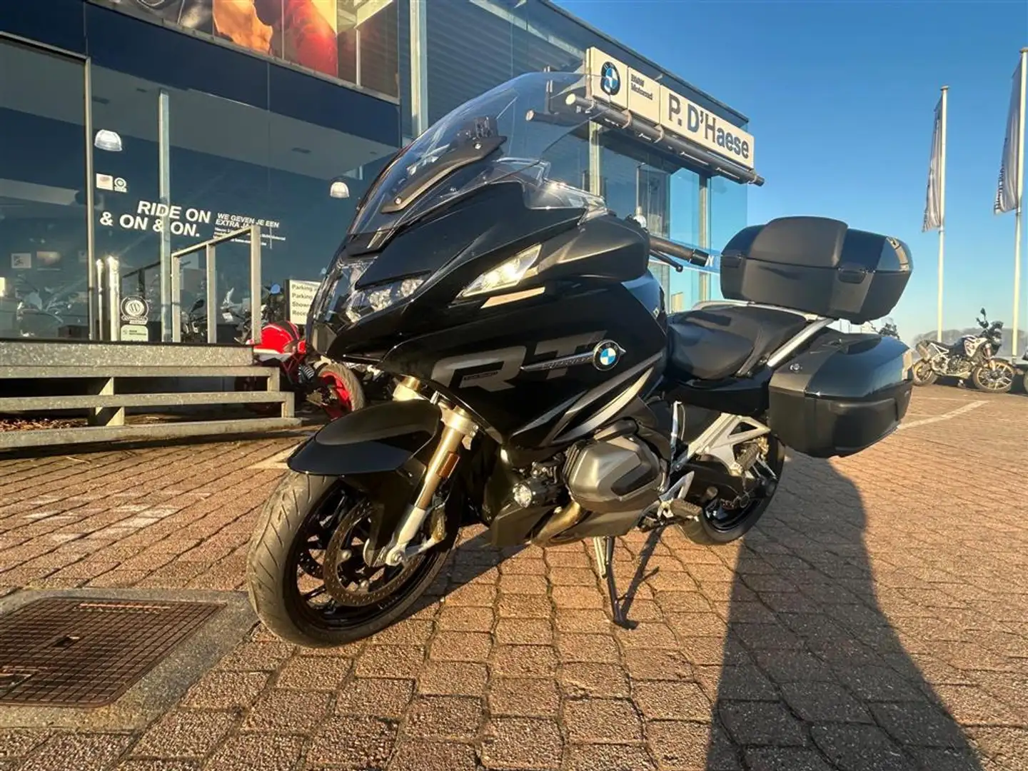 BMW R 1250 RT 0 Zwart - 2