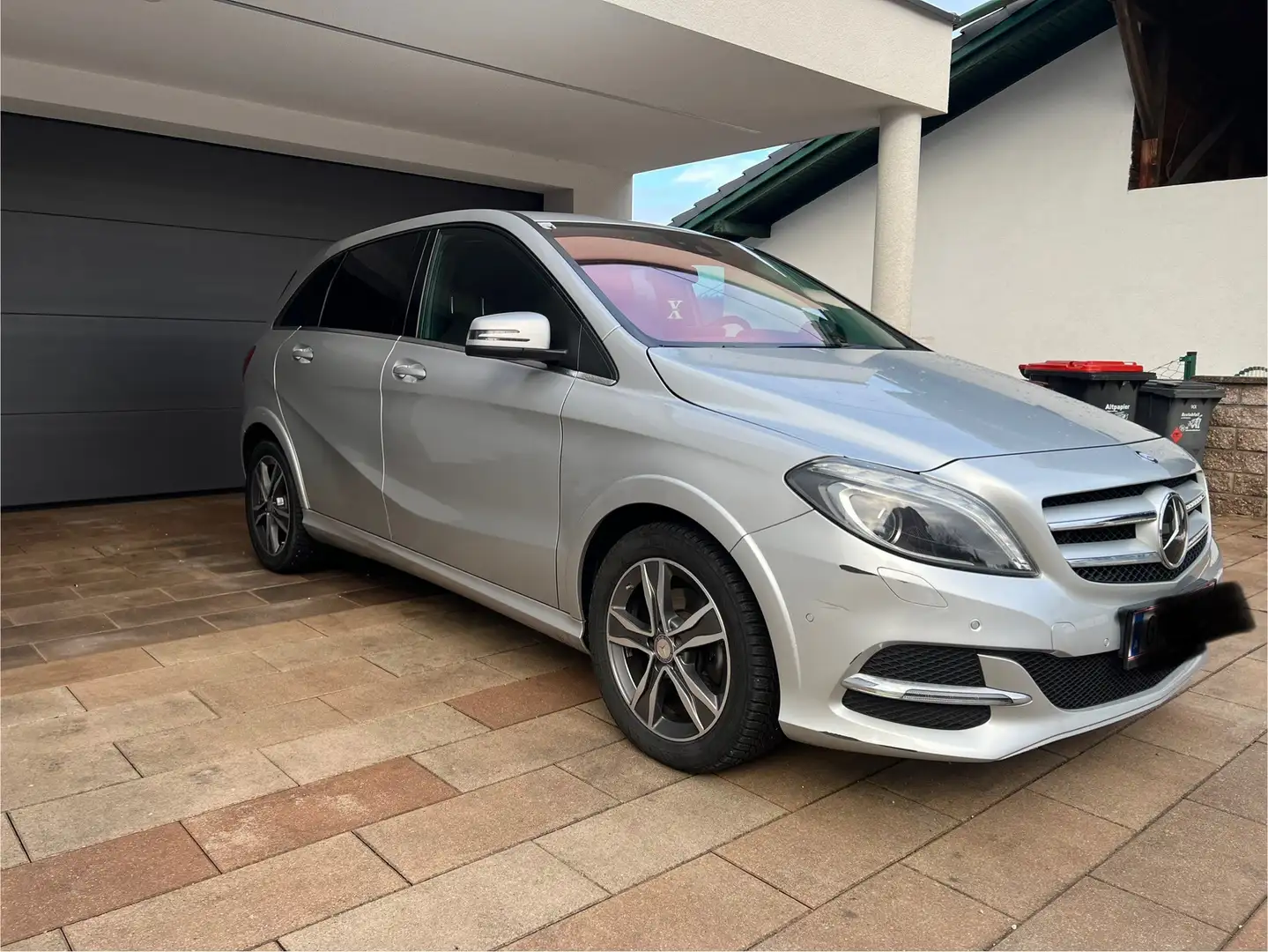 Mercedes-Benz B Electric Drive (Electric Drive) 250 e - 2