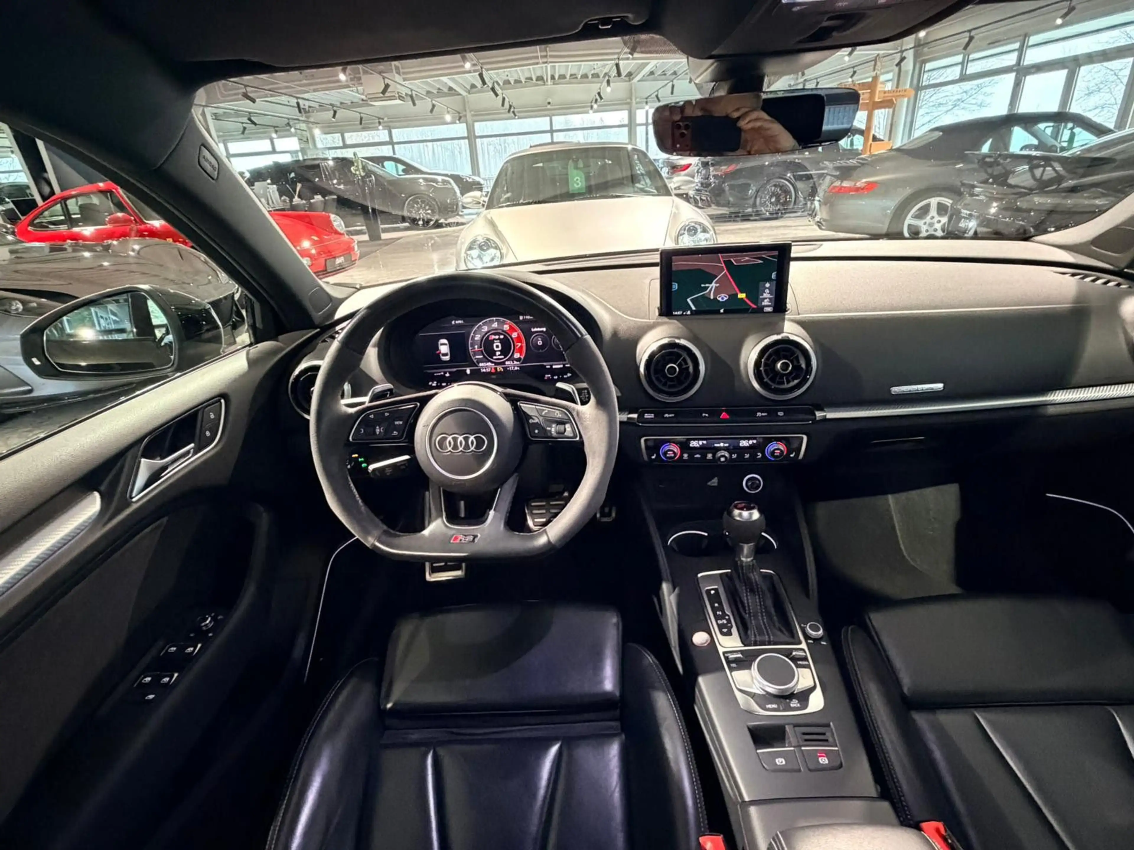 Audi RS3 LIMOUSINE*RS-SITZE*PANO*VIRTUAL*19"*B&O*LED — photo 10