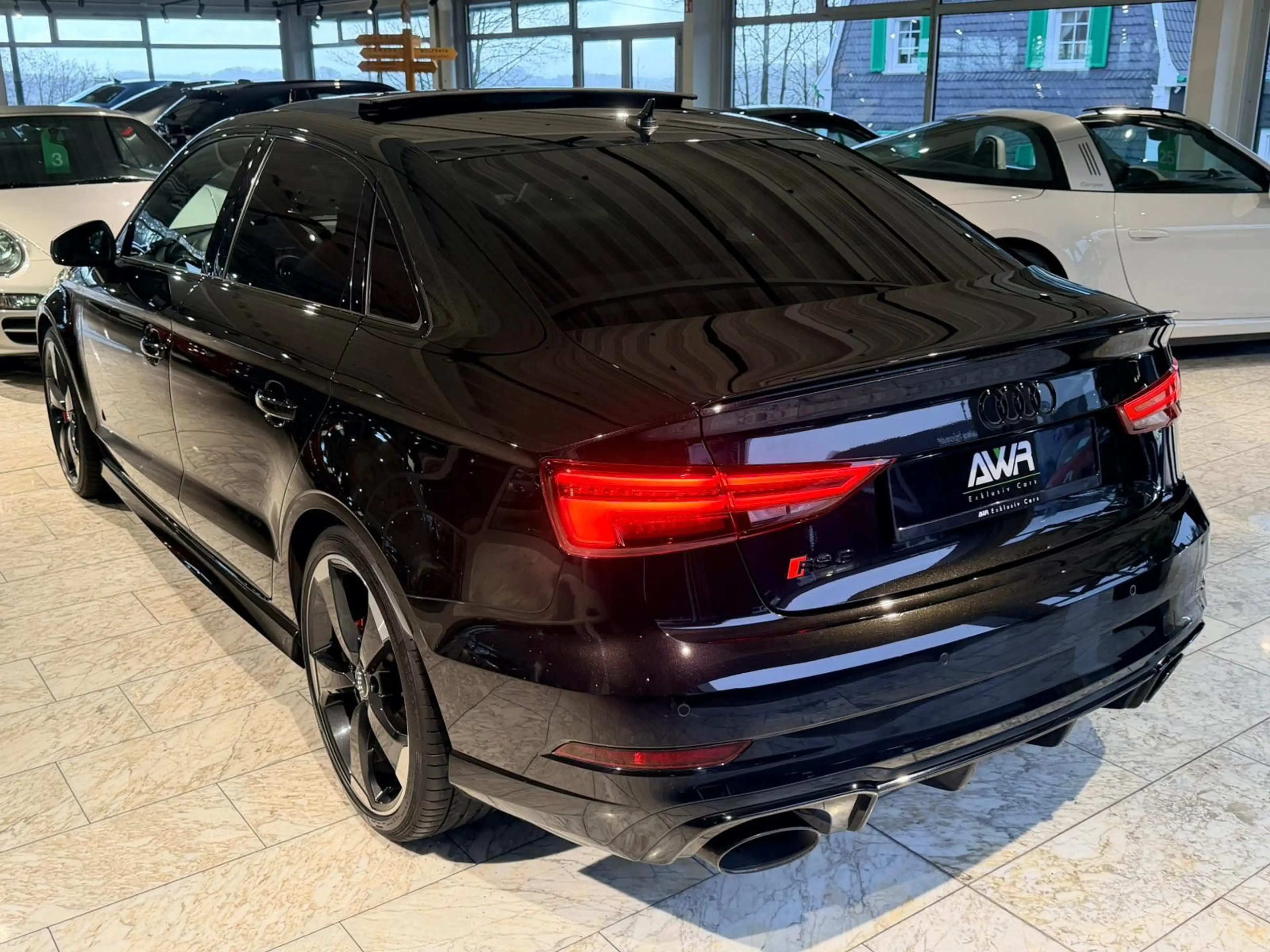 Audi RS3 LIMOUSINE*RS-SITZE*PANO*VIRTUAL*19"*B&O*LED — photo 8