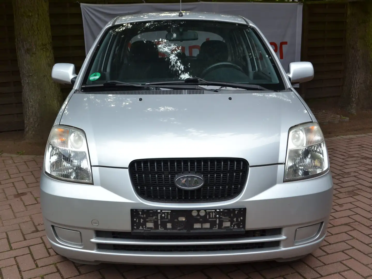 Kia Picanto 1.1 LX, Klima,AHK,1.Besitz! TÜV u. Zahnr. Neu! Silber - 2