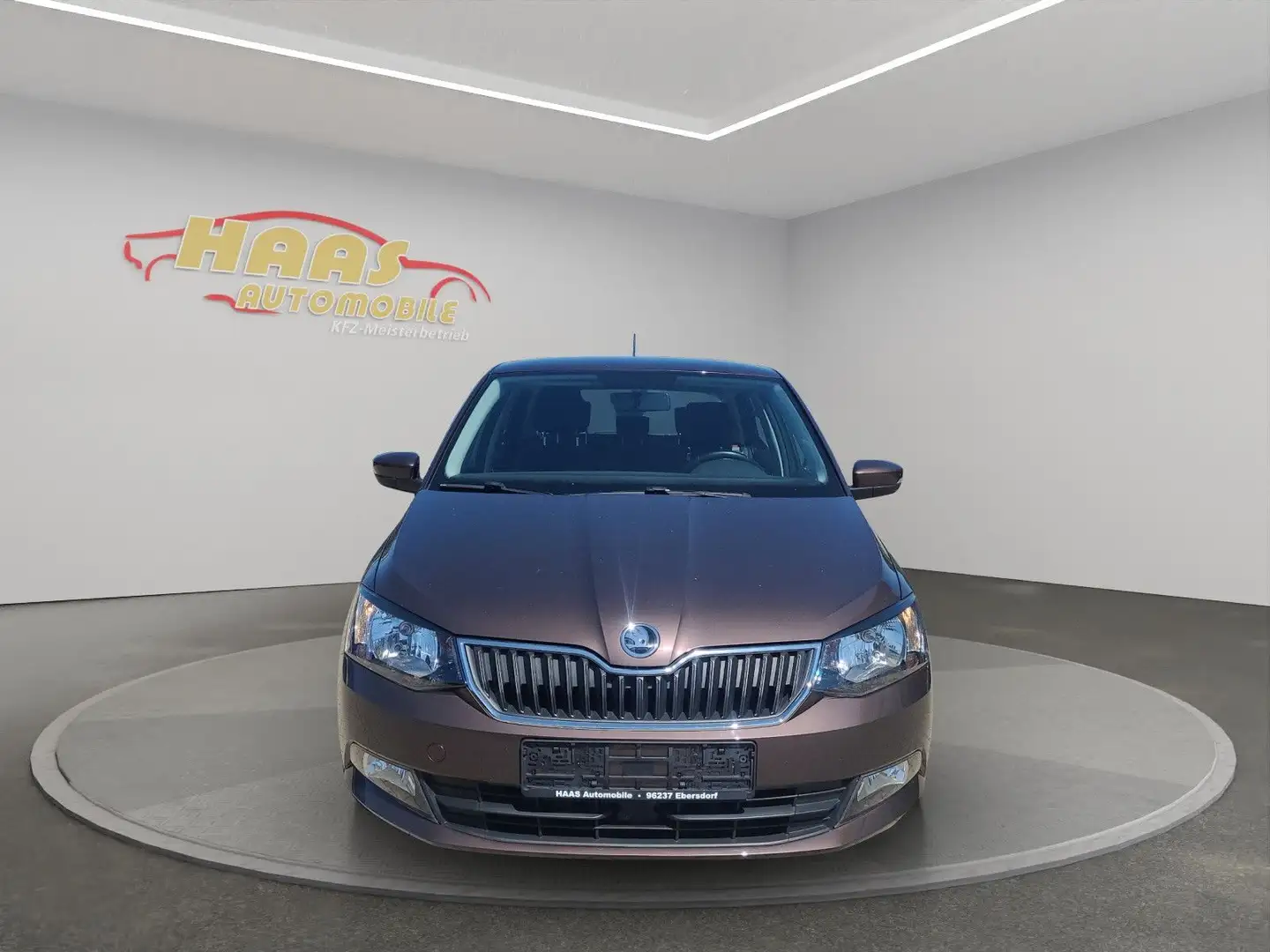 Skoda Fabia 1.2 TSI Ambition *1.Hand* Braun - 2