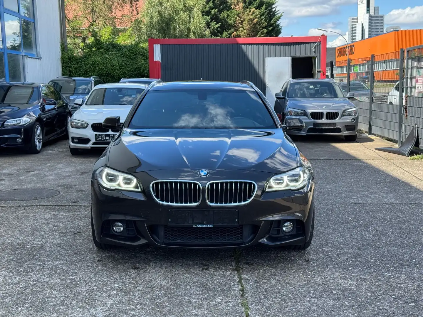 BMW 525 d xDrive M Sport/Pano/H&K/Adaptive LED/AHK Maro - 2