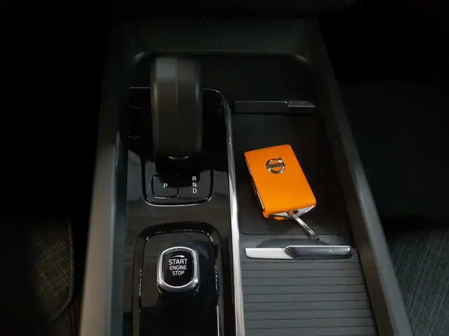 Volvo XC60 view 10