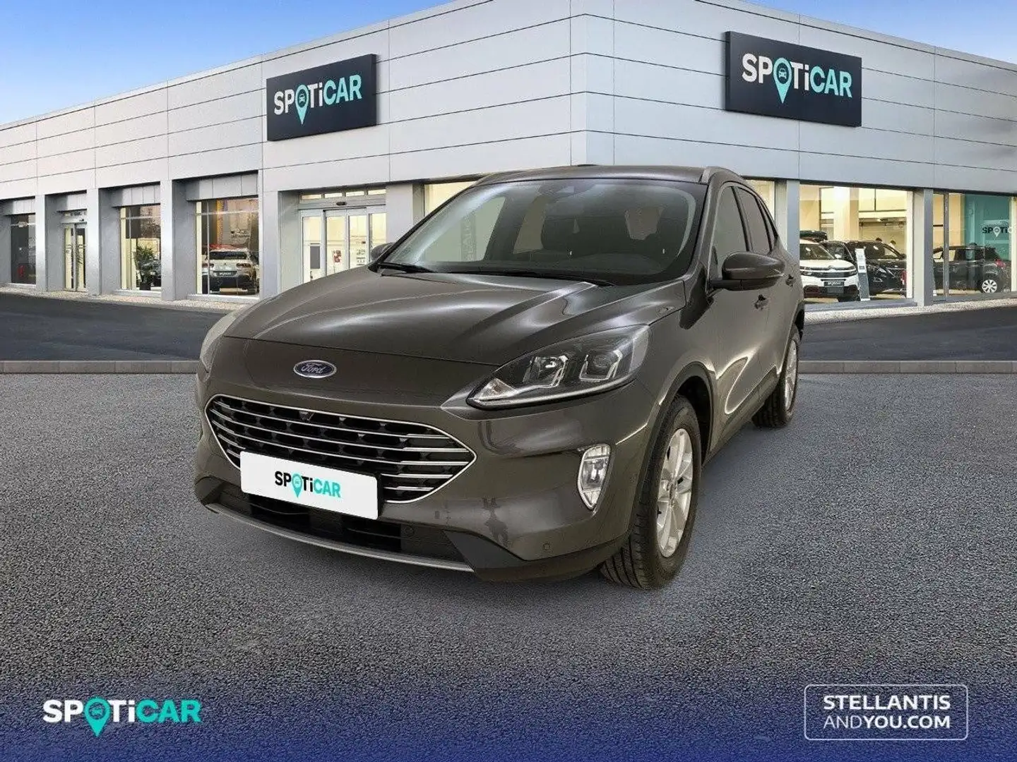 Ford Kuga 1.5 EcoBoost Titanium FWD 150 Gris - 1