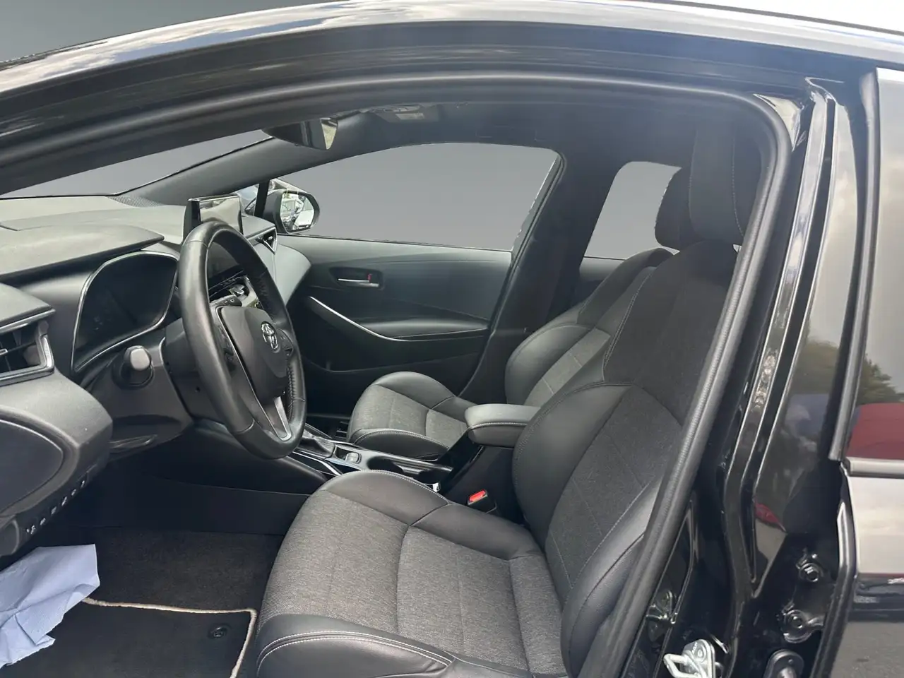 Toyota Corolla Touring Sports 1.8 Team D AUT+Kamera+LM, миниатюра 10