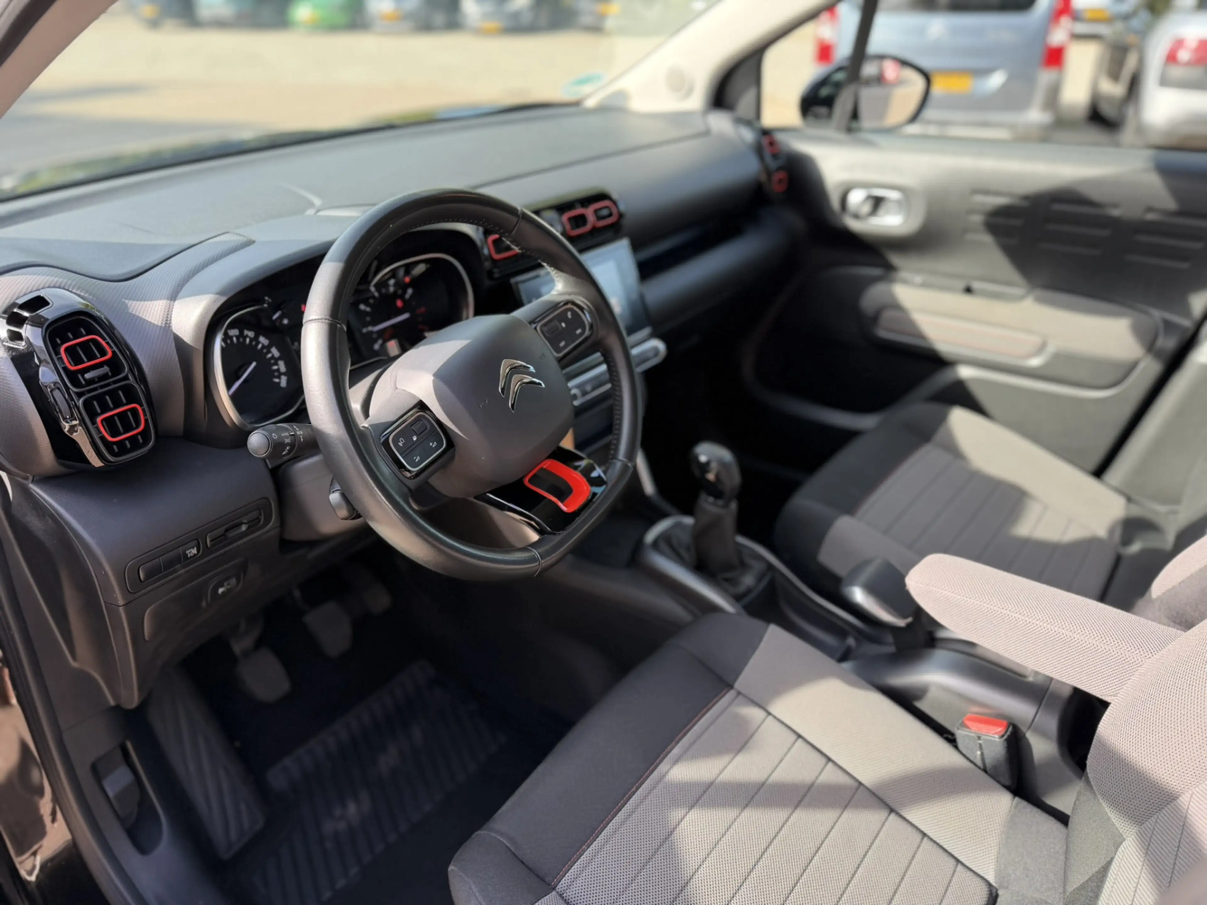 Citroen C3 Aircross 83pk Feel Navigatie | Trekhaak | HoogeZit | Carpla — photo 8