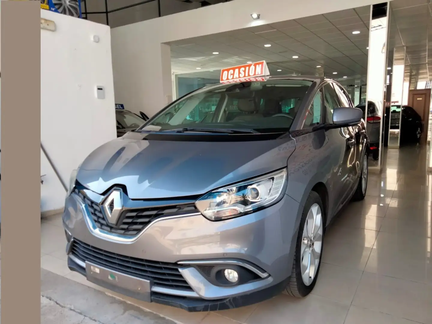 Renault Scenic dCi Zen Blue S&S 88kW Gris - 2