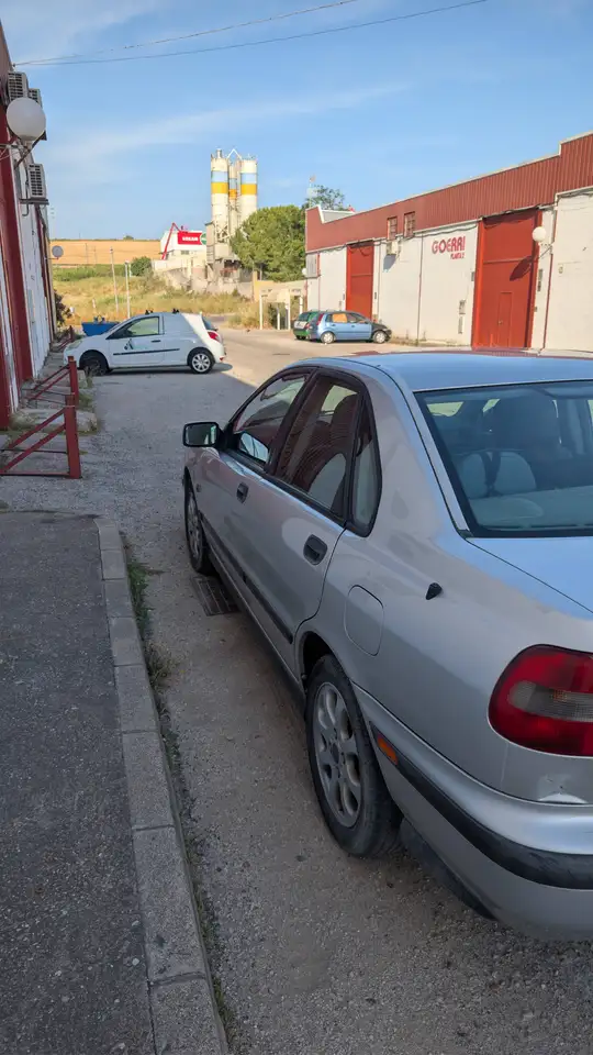 Volvo S40 1.9D, foto 6
