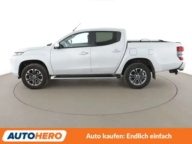 Mitsubishi L200 view 3