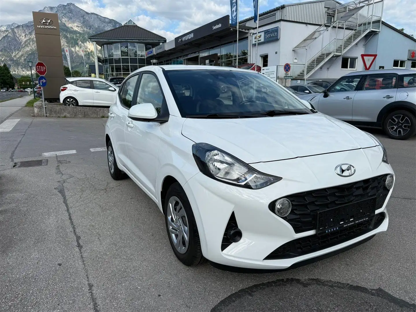 Hyundai i10 Level 2 1,0 AMT a1b61 Weiß - 2
