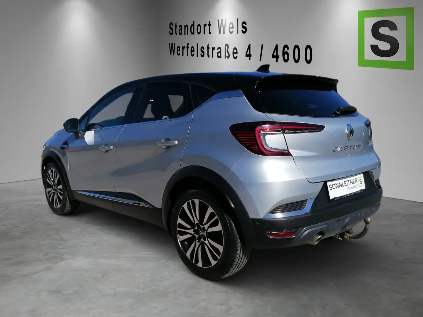 Renault Captur CAPTUR Initiale Paris TCe 130 PF EDC Grau - 2