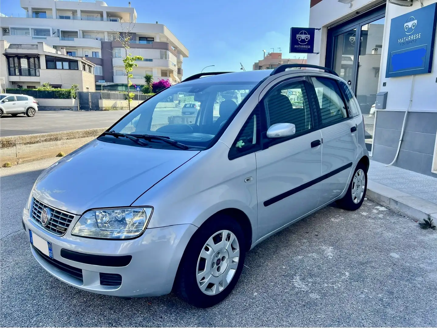 Fiat Idea 1.3 mjt 16v Black Label 90cv FL Plateado - 1