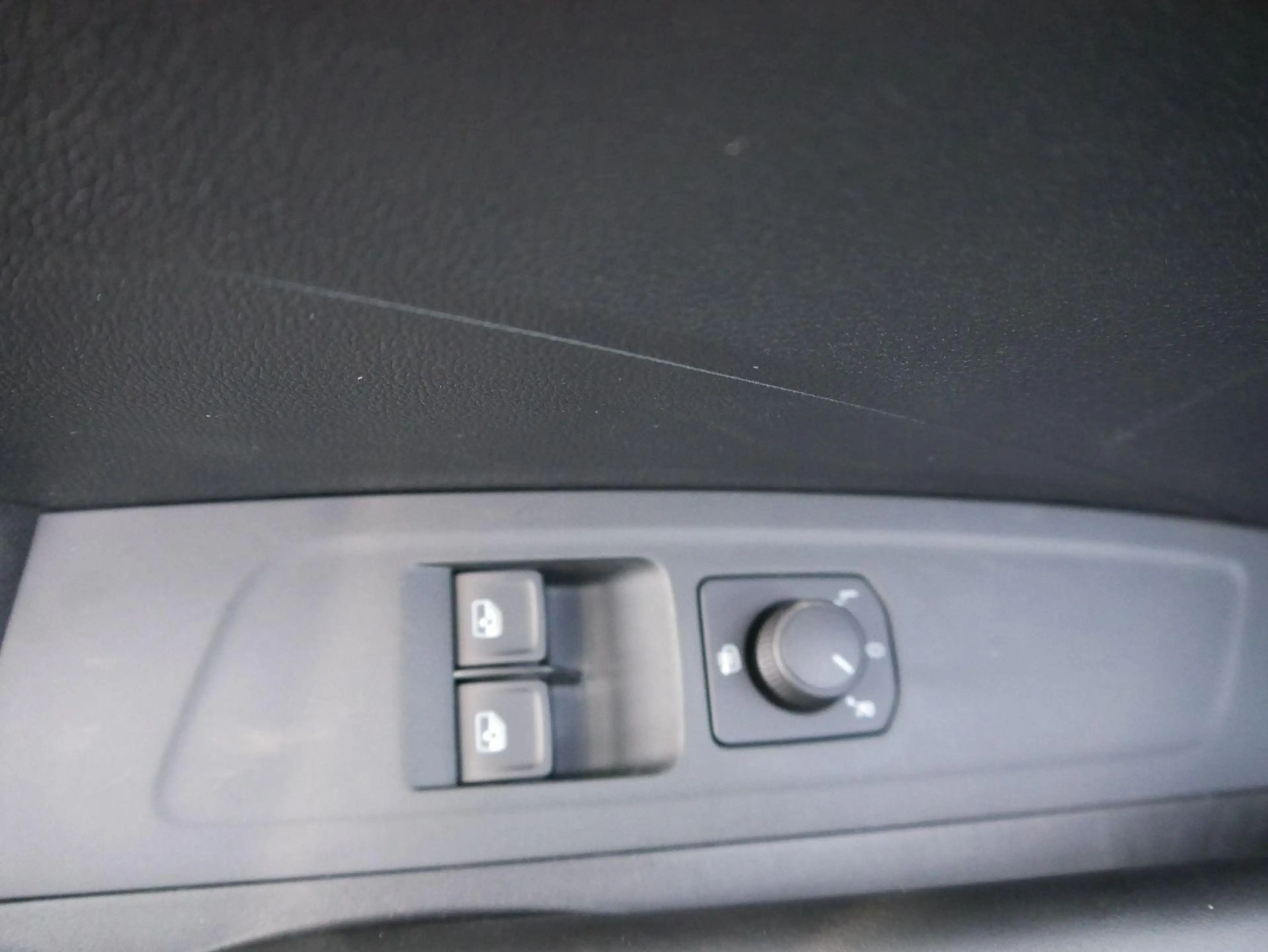 Skoda Fabia Selection 1.0 TSI DSG*NAVI-ÜBER-SMARTLINK*LED*P... — photo 9