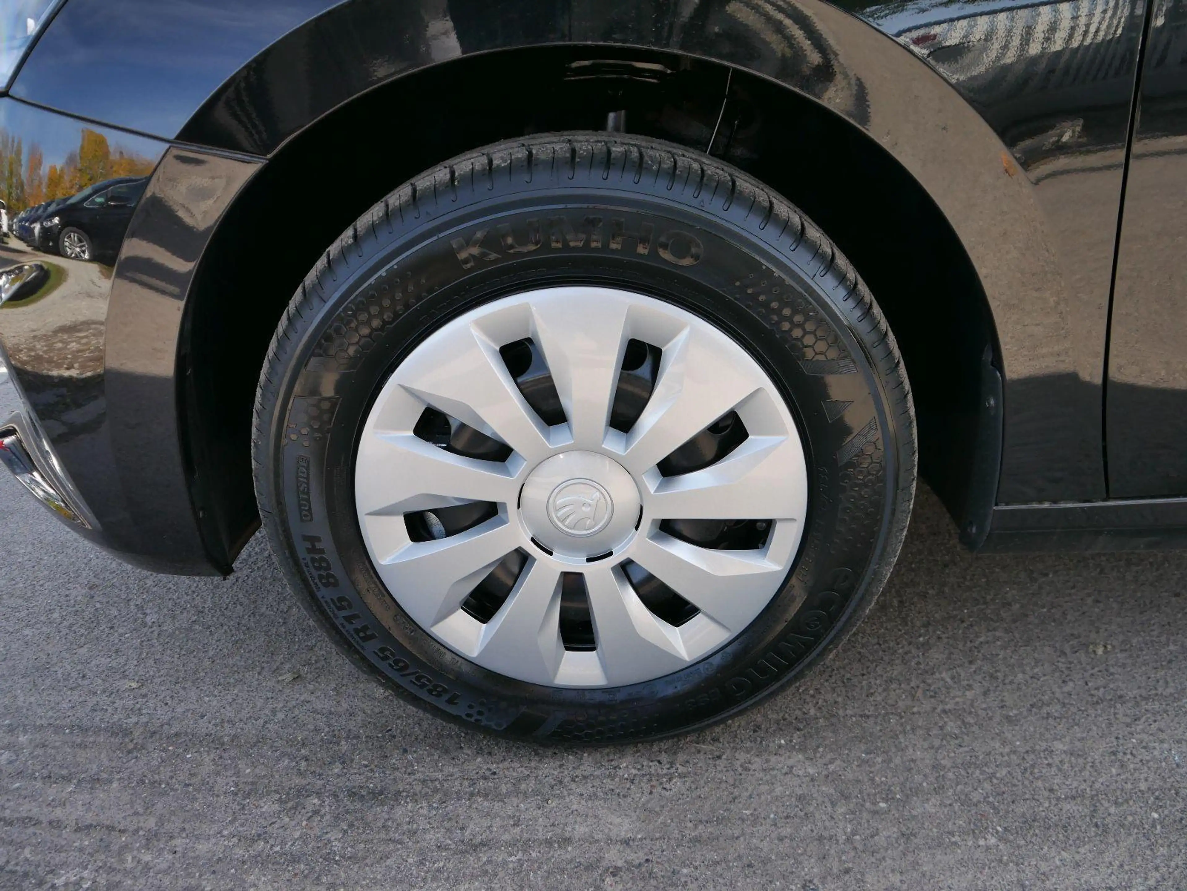 Skoda Fabia Selection 1.0 TSI DSG*NAVI-ÜBER-SMARTLINK*LED*P... — photo 4