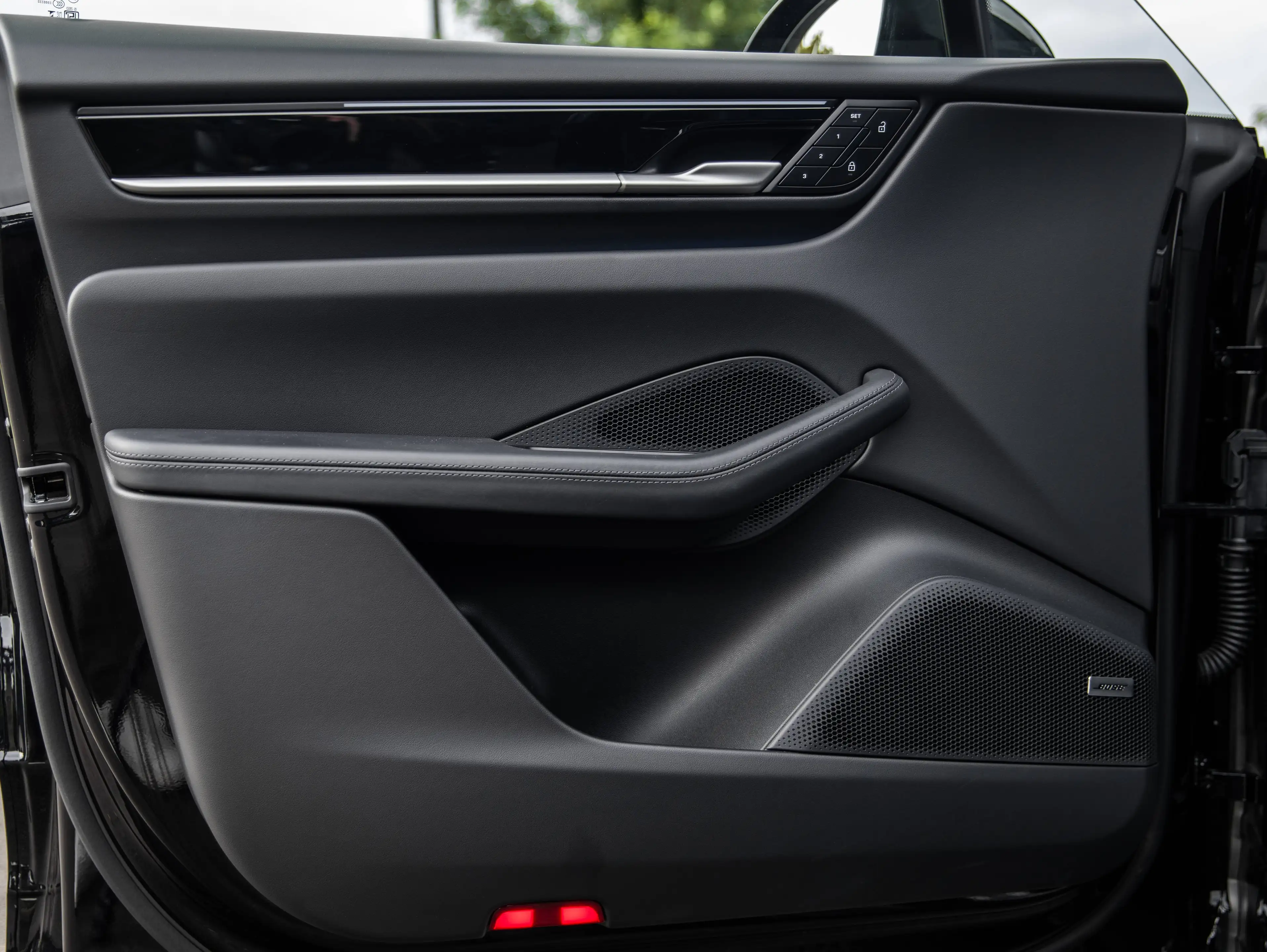 Porsche Macan 4S 100KW/FULL/22"RS/AIR/PAS.DISPLAY/TREKHAAK/INNO/4-ZONE/HD-MATRIX/CHRONO/PANO/360/18W/BOSE — photo 6