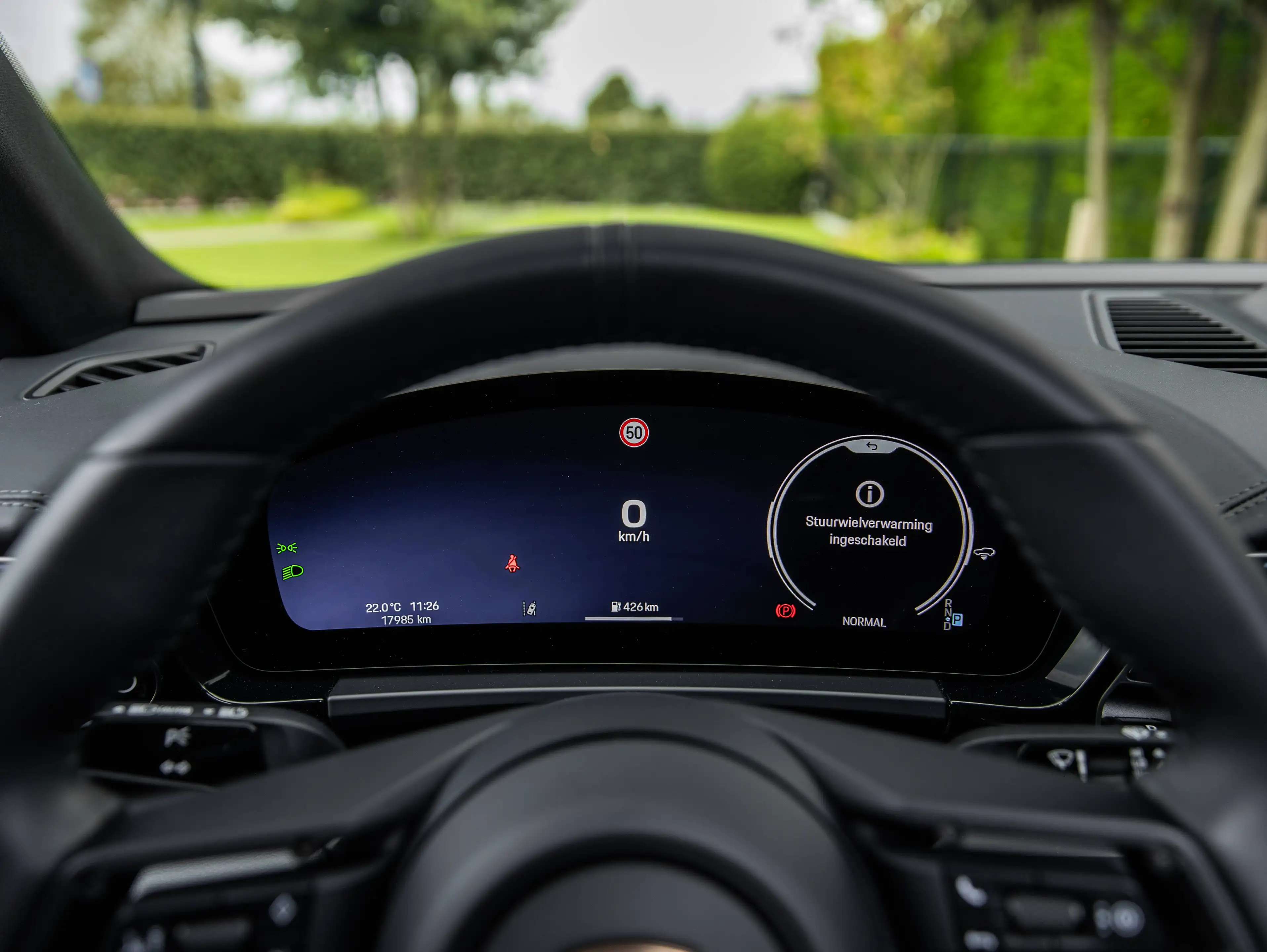 Porsche Macan 4S 100KW/FULL/22"RS/AIR/PAS.DISPLAY/TREKHAAK/INNO/4-ZONE/HD-MATRIX/CHRONO/PANO/360/18W/BOSE — photo 35