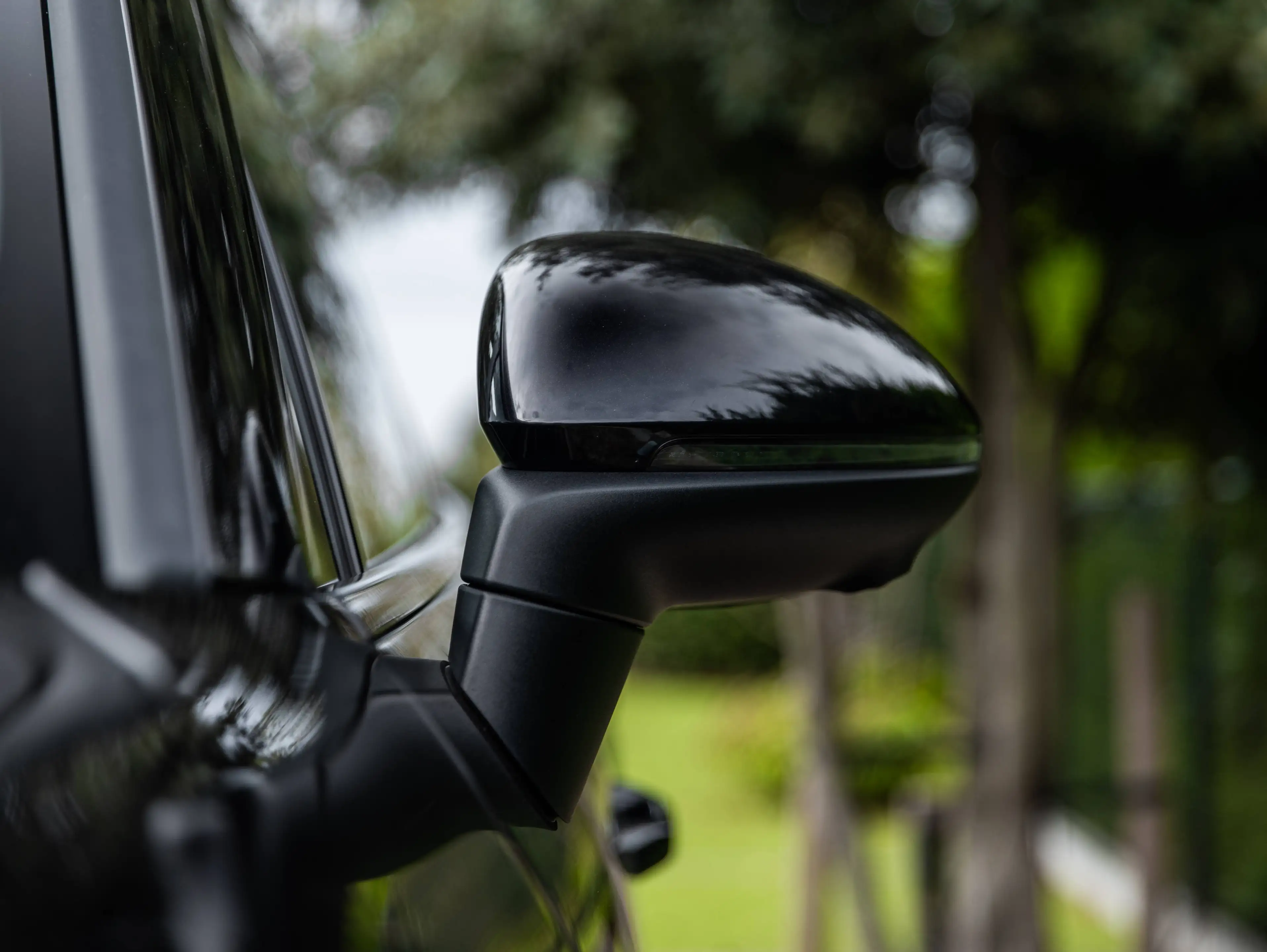 Porsche Macan 4S 100KW/FULL/22"RS/AIR/PAS.DISPLAY/TREKHAAK/INNO/4-ZONE/HD-MATRIX/CHRONO/PANO/360/18W/BOSE — photo 17