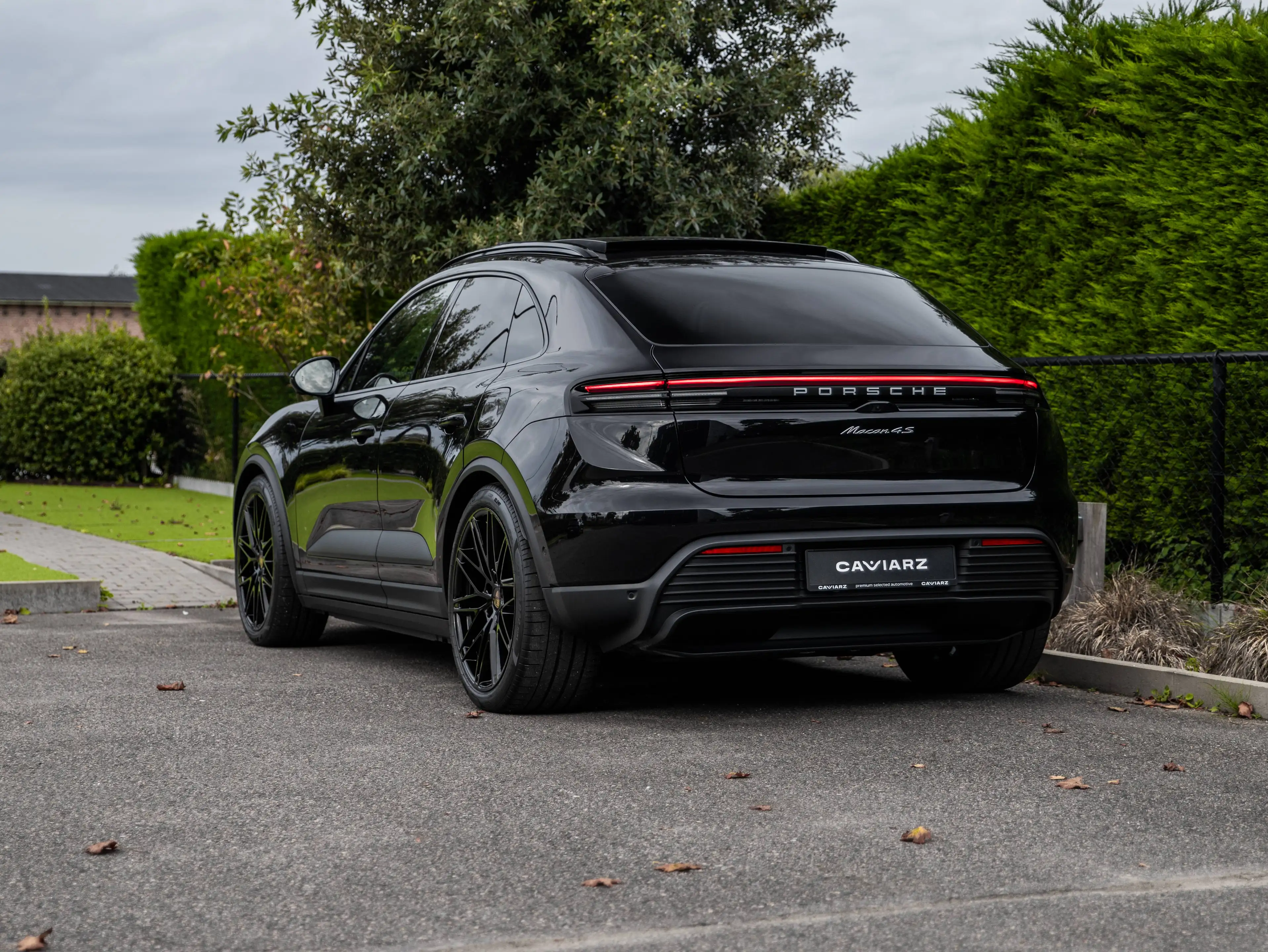 Porsche Macan 4S 100KW/FULL/22"RS/AIR/PAS.DISPLAY/TREKHAAK/INNO/4-ZONE/HD-MATRIX/CHRONO/PANO/360/18W/BOSE — photo 26