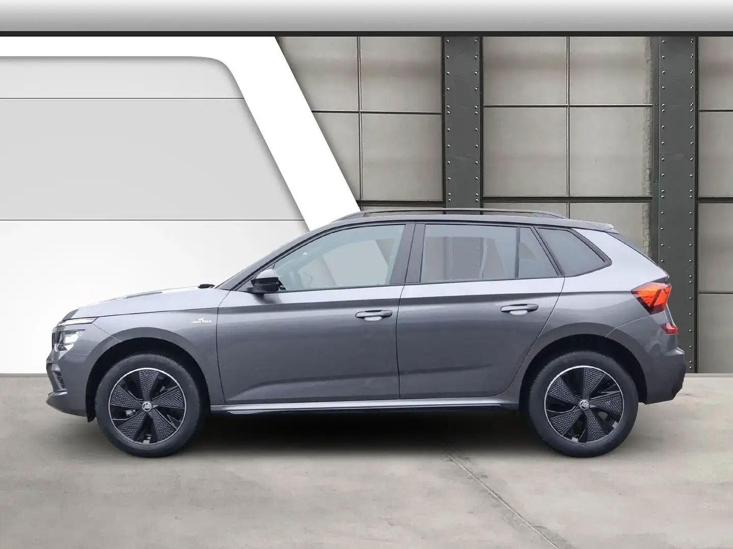 Skoda Kamiq 1.5 TSI Monte Carlo Pano Matrix Kamera AHK Szürke - 2
