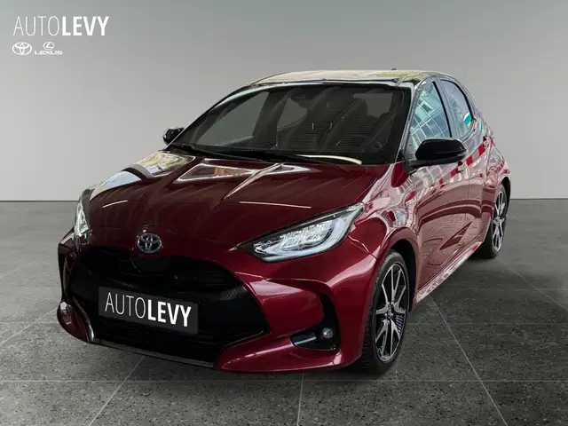 Toyota Yaris view 2