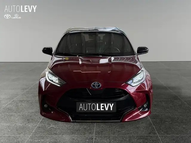 Toyota Yaris view 9