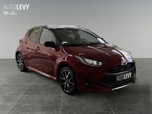 Toyota Yaris view 8
