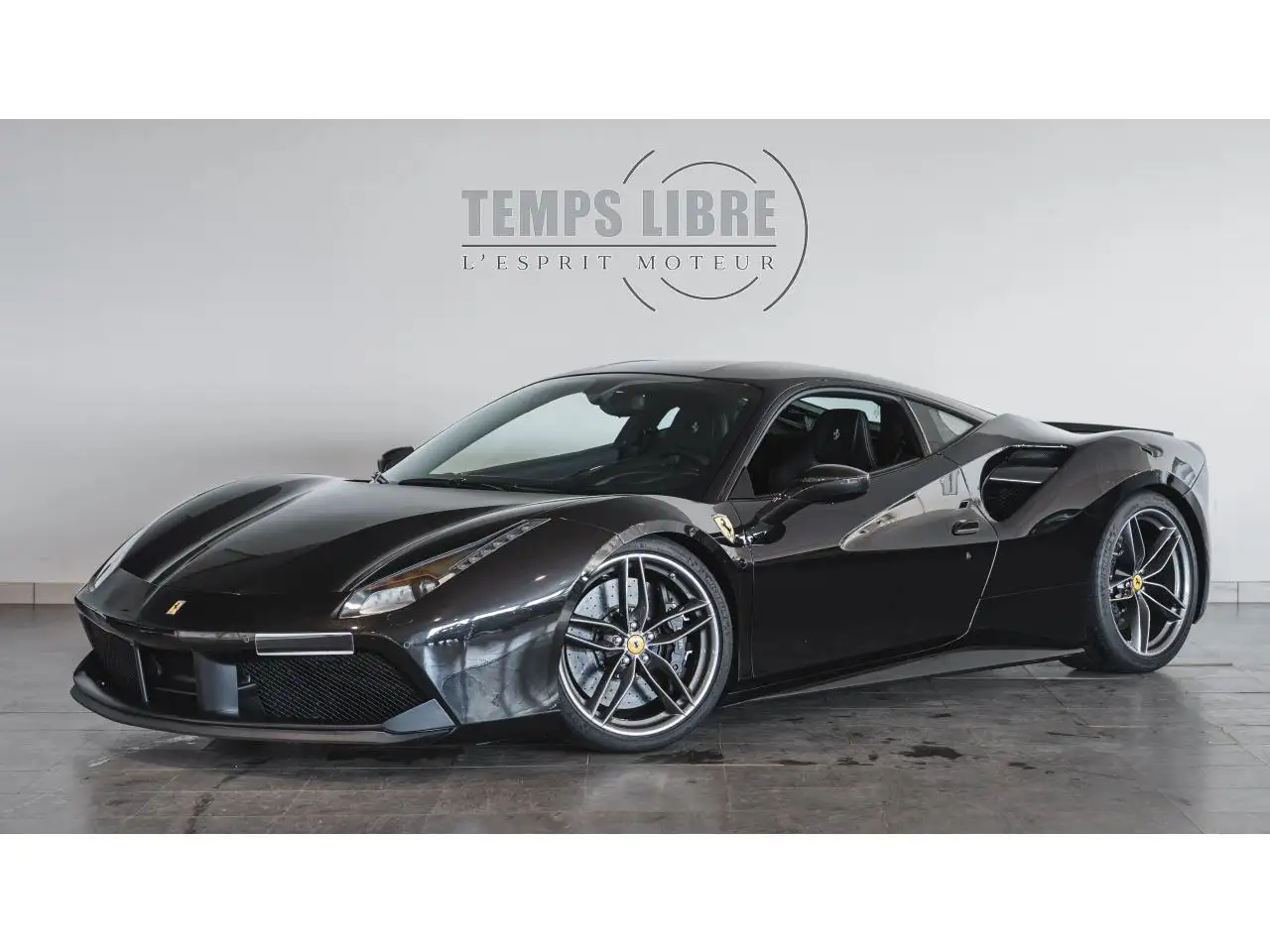 Ferrari 488