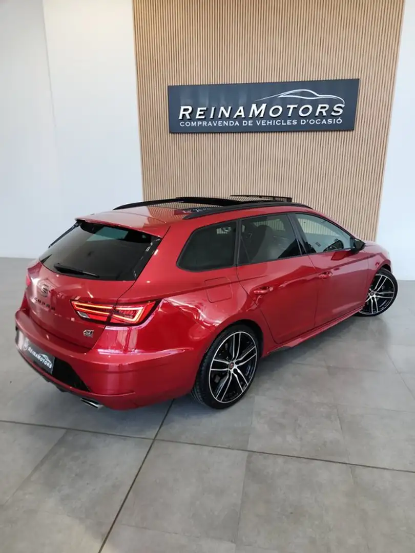 SEAT Leon ST 2.0 TSI 221kW 4Drive DSG S&S Cupra Burdeos - 2