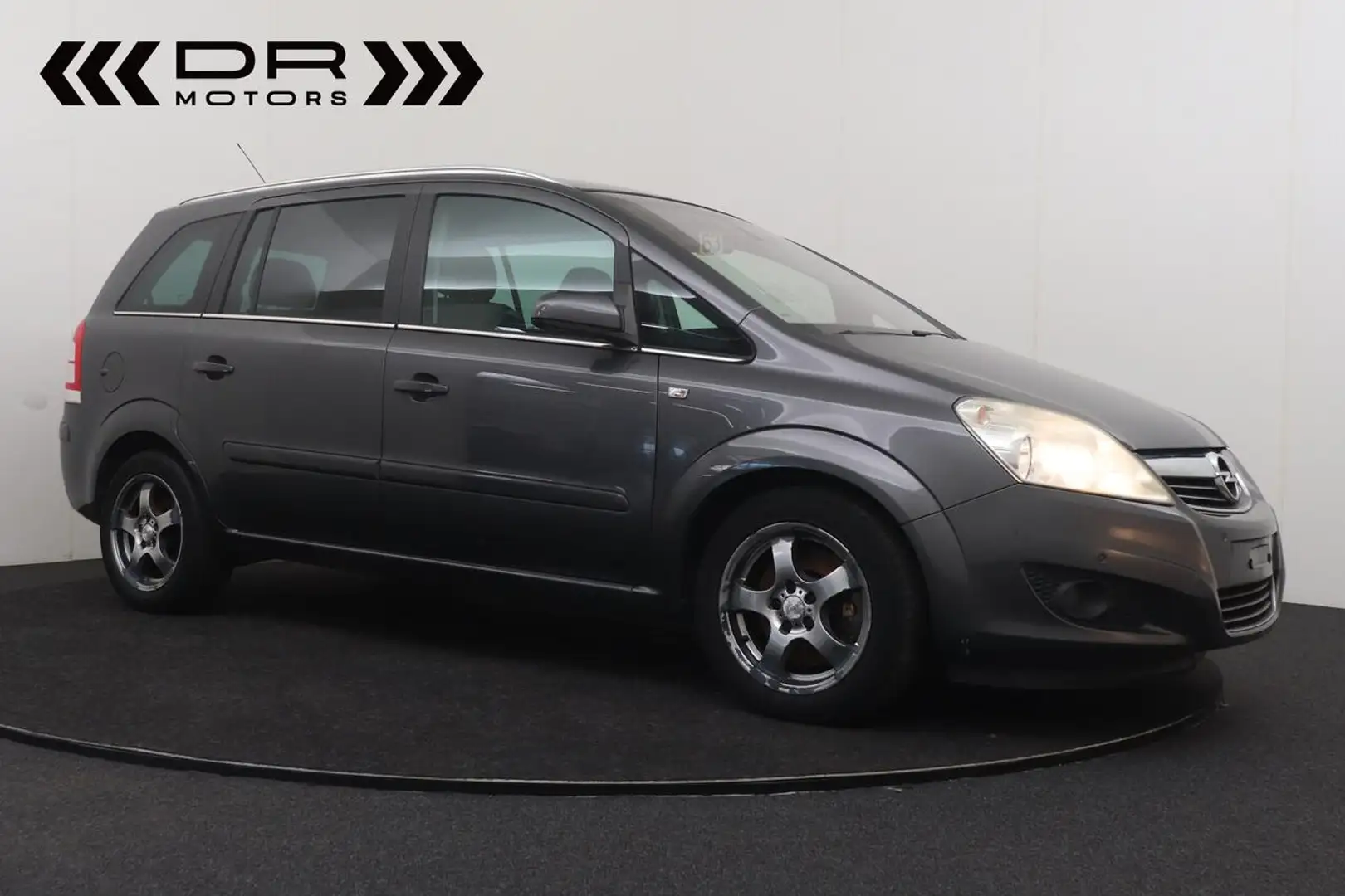 Opel Zafira 1.7CTDi Enjoy - 7 Plaatsen Gri - 2