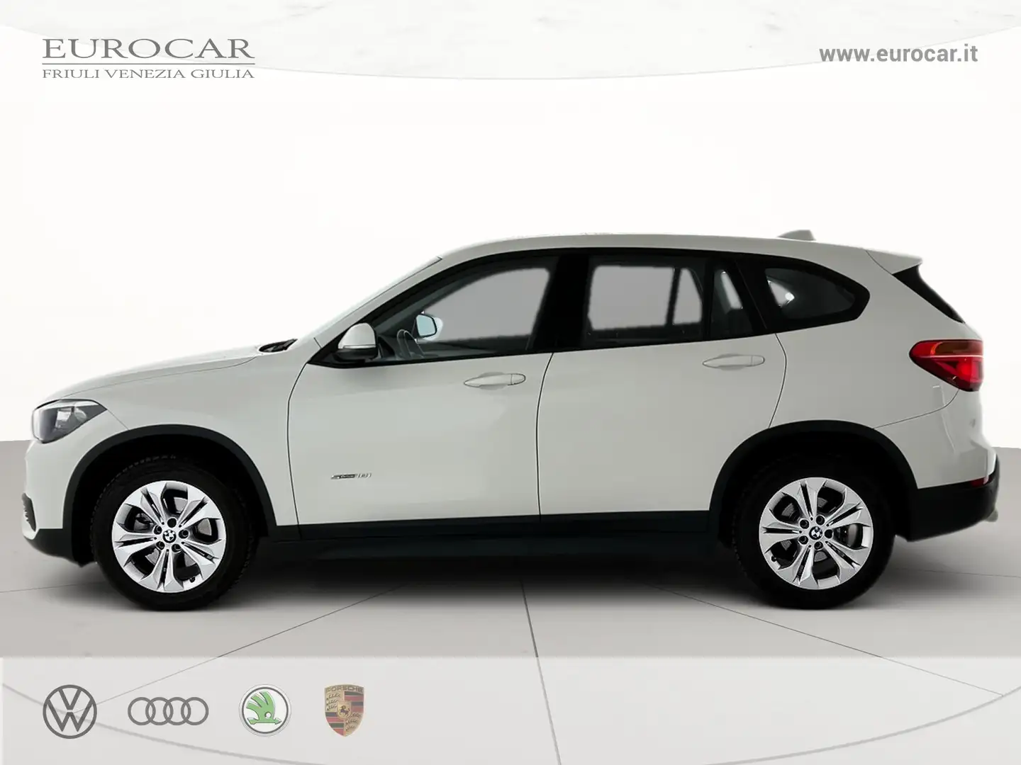 BMW X1 sdrive18i advantage Weiß - 2