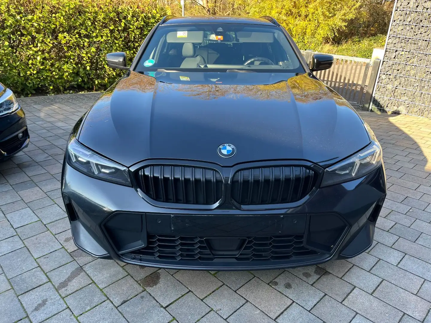 BMW 320 d M Sport Pro LivePR HUD H/K ACC A-LED Kam 18 Nero - 2