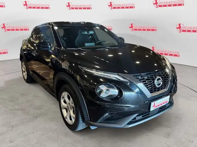 Nissan Juke view 2