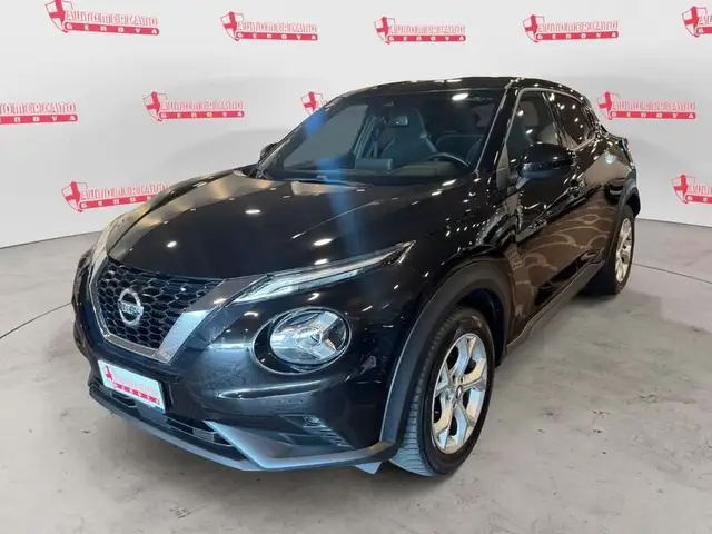 Nissan Juke main image