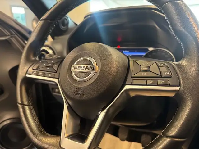 Nissan Juke view 9