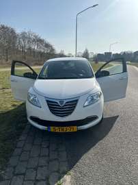 Ypsilon 0.9 TwinAir Gold