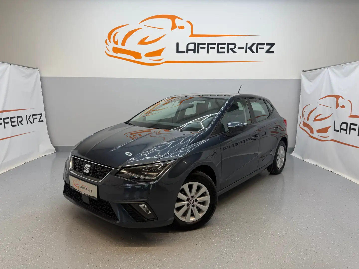 SEAT Ibiza Style 1,0 KLIMAAUTO TEMP PDC Grau - 1