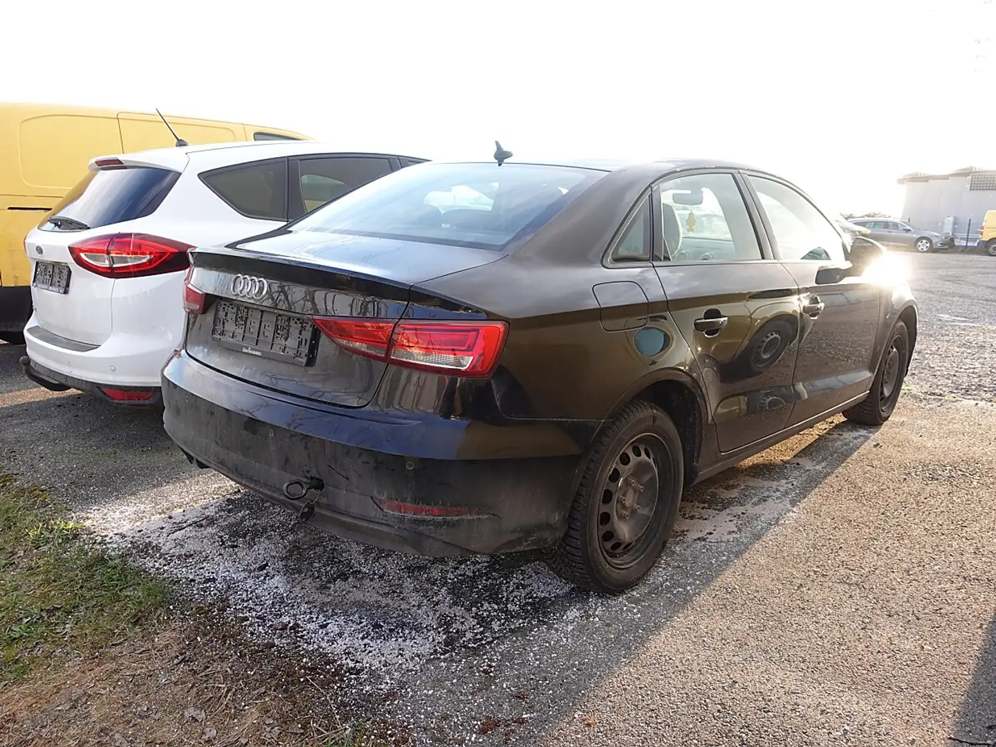 Audi A3 Schwarz - 2
