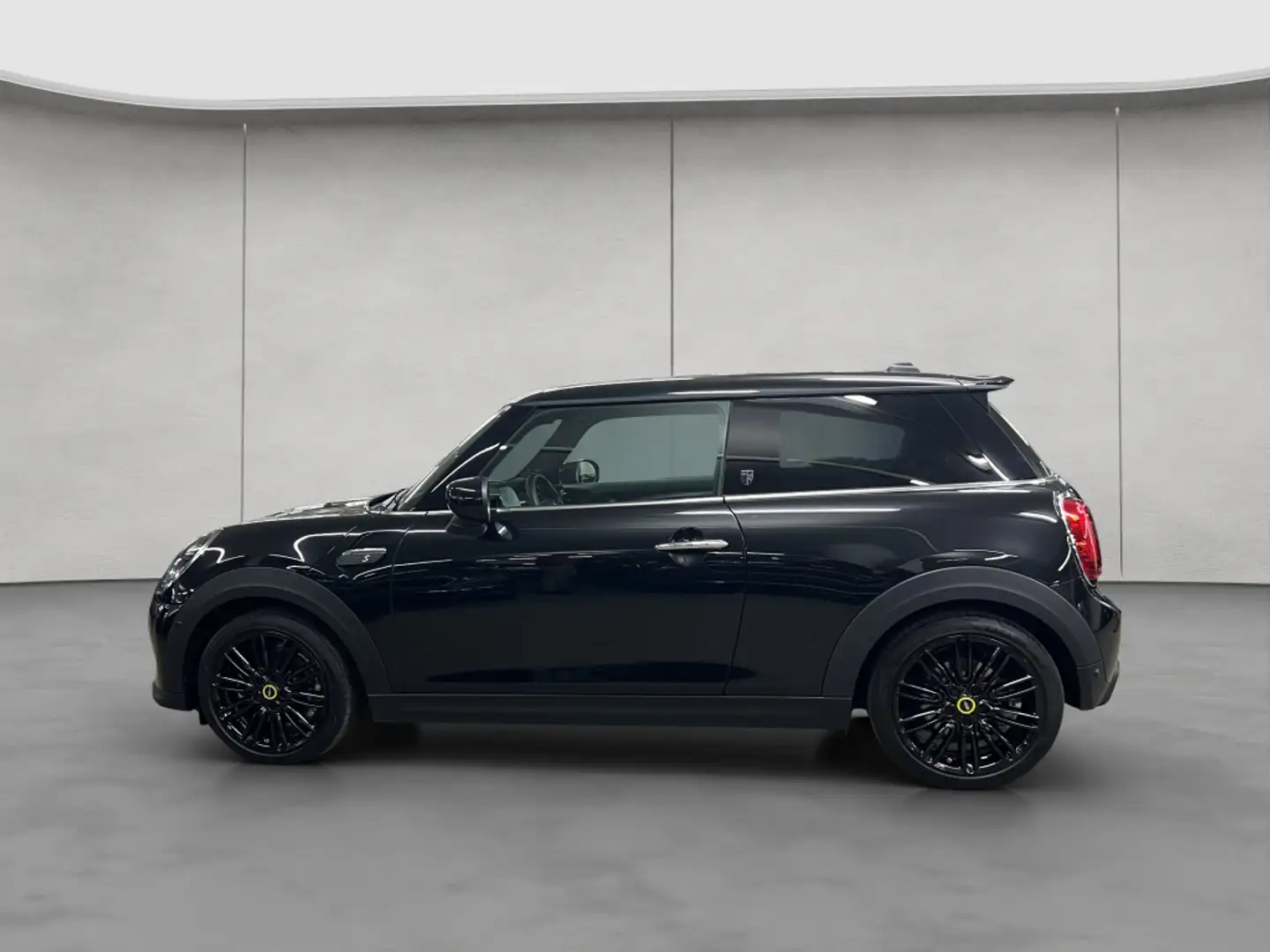 MINI Cooper SE Cooper SE MINI Yours Trim HUD Schwarz - 2