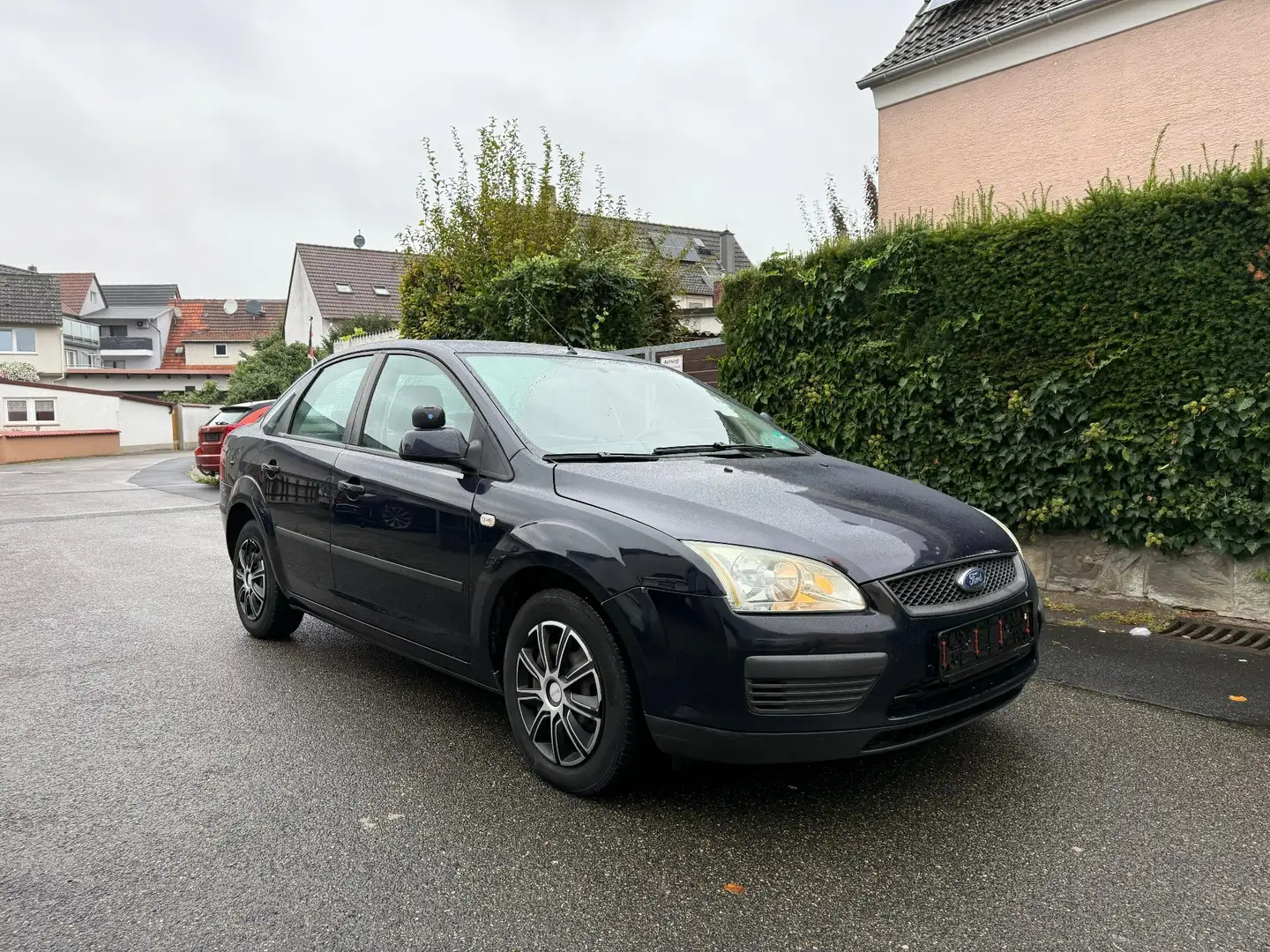 Ford Focus 1.6 TDCi DPF Automatik, 1 Hand Blau - 1