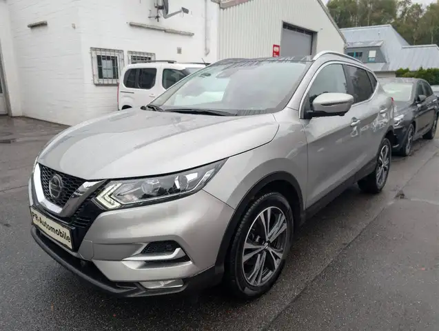 Nissan Qashqai Zama Navi+360°Cam/PanoDach/Alufelgen